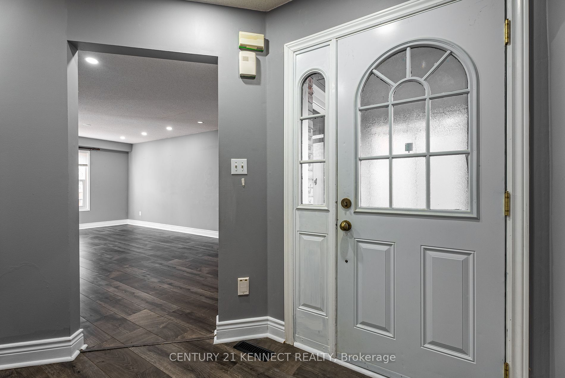 5 Knotty Pine Drive