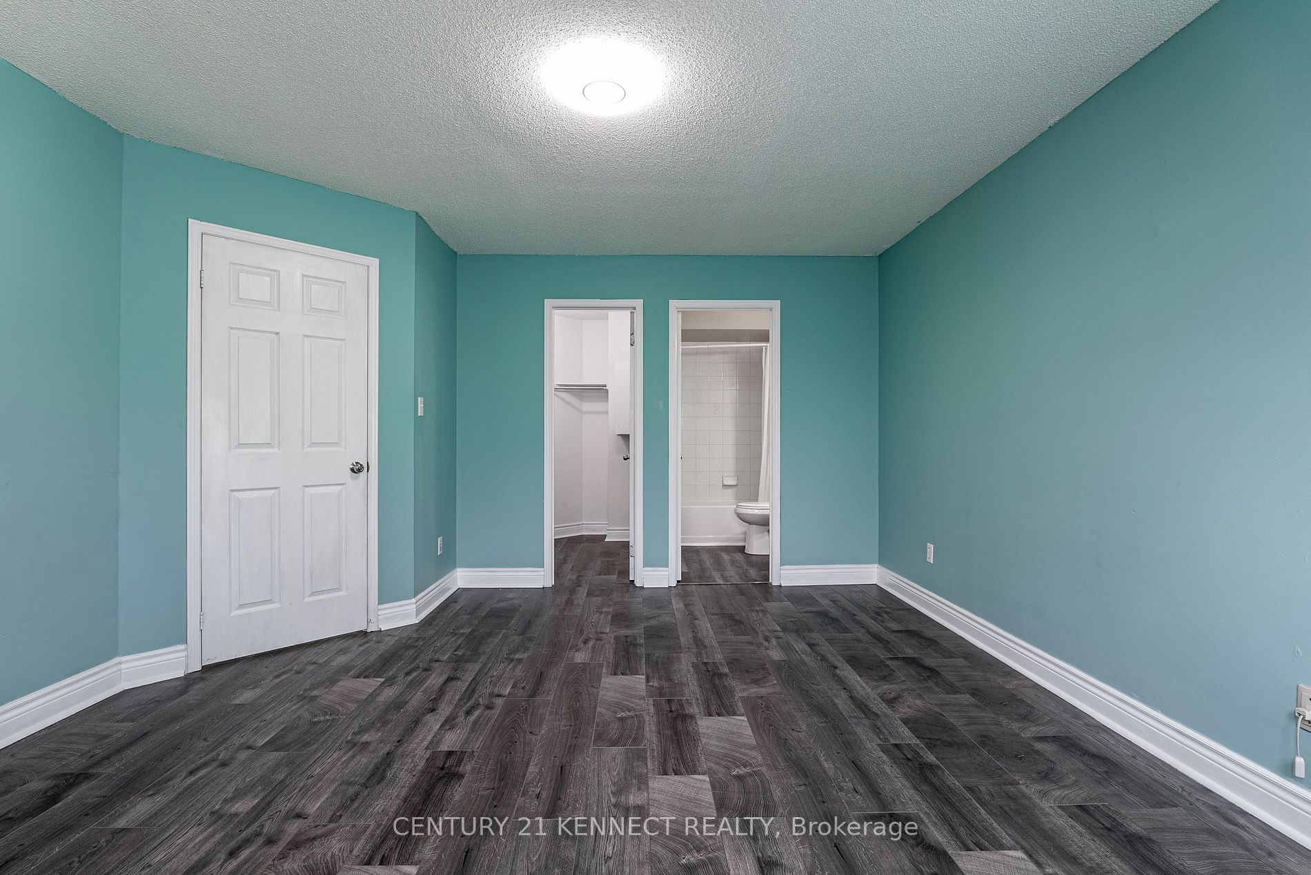 5 Knotty Pine Drive