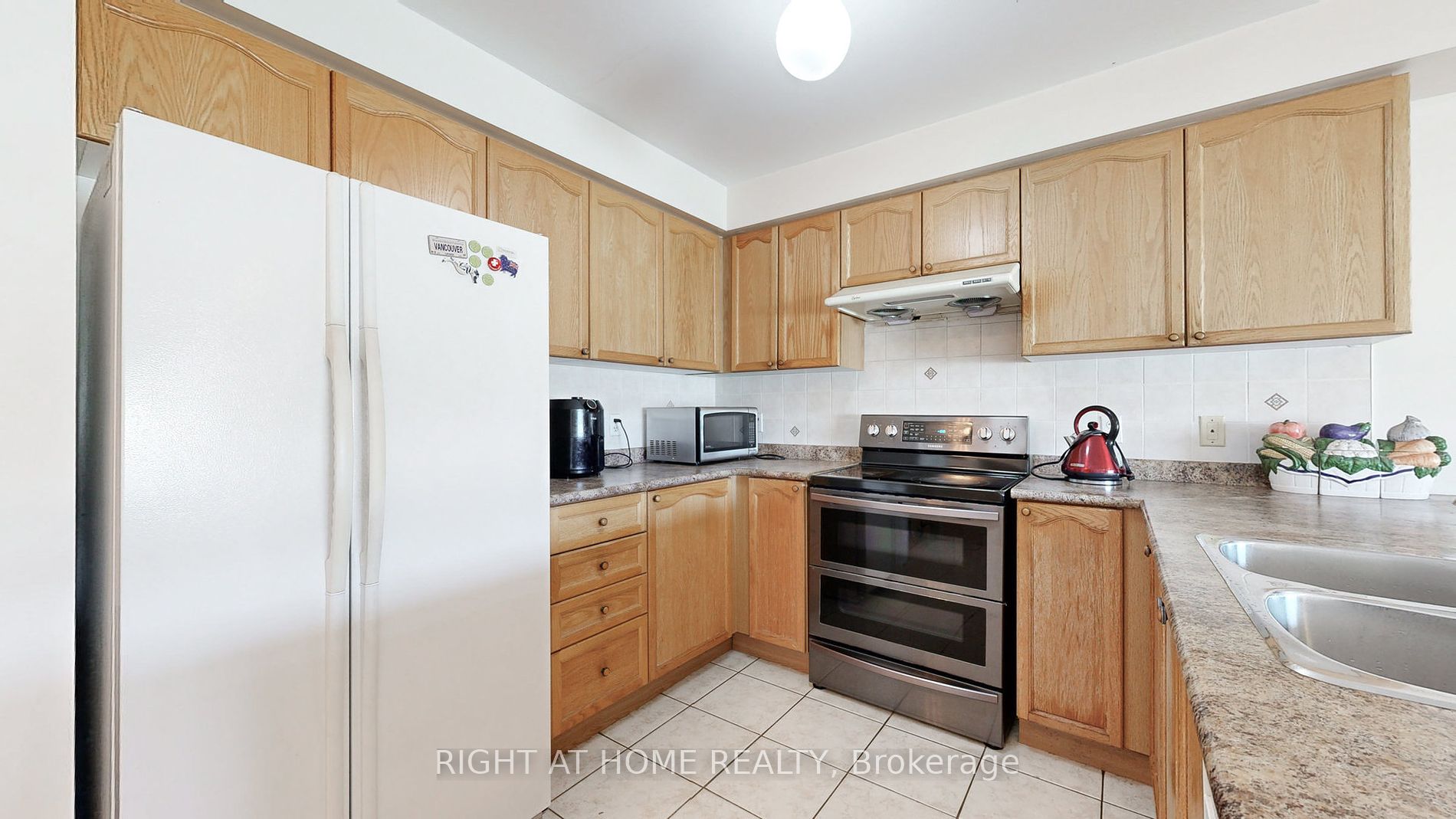 38 Jenkinson Way, #131