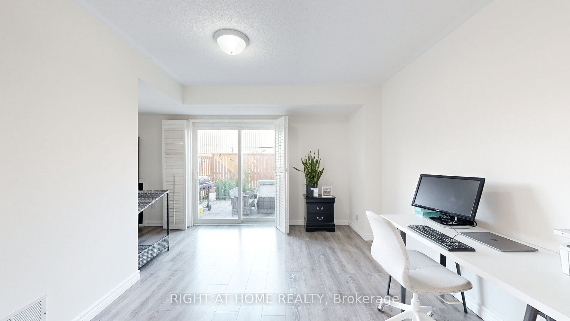 38 Jenkinson Way, #131