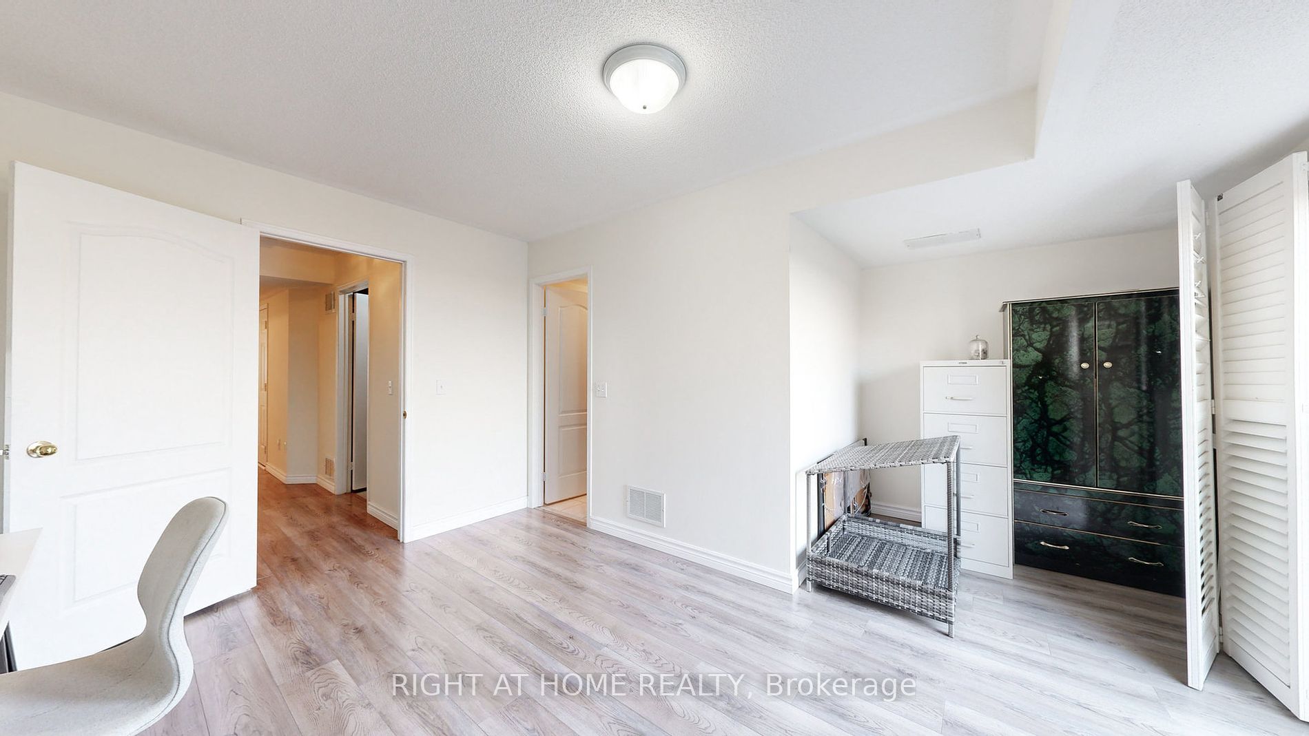 38 Jenkinson Way, #131
