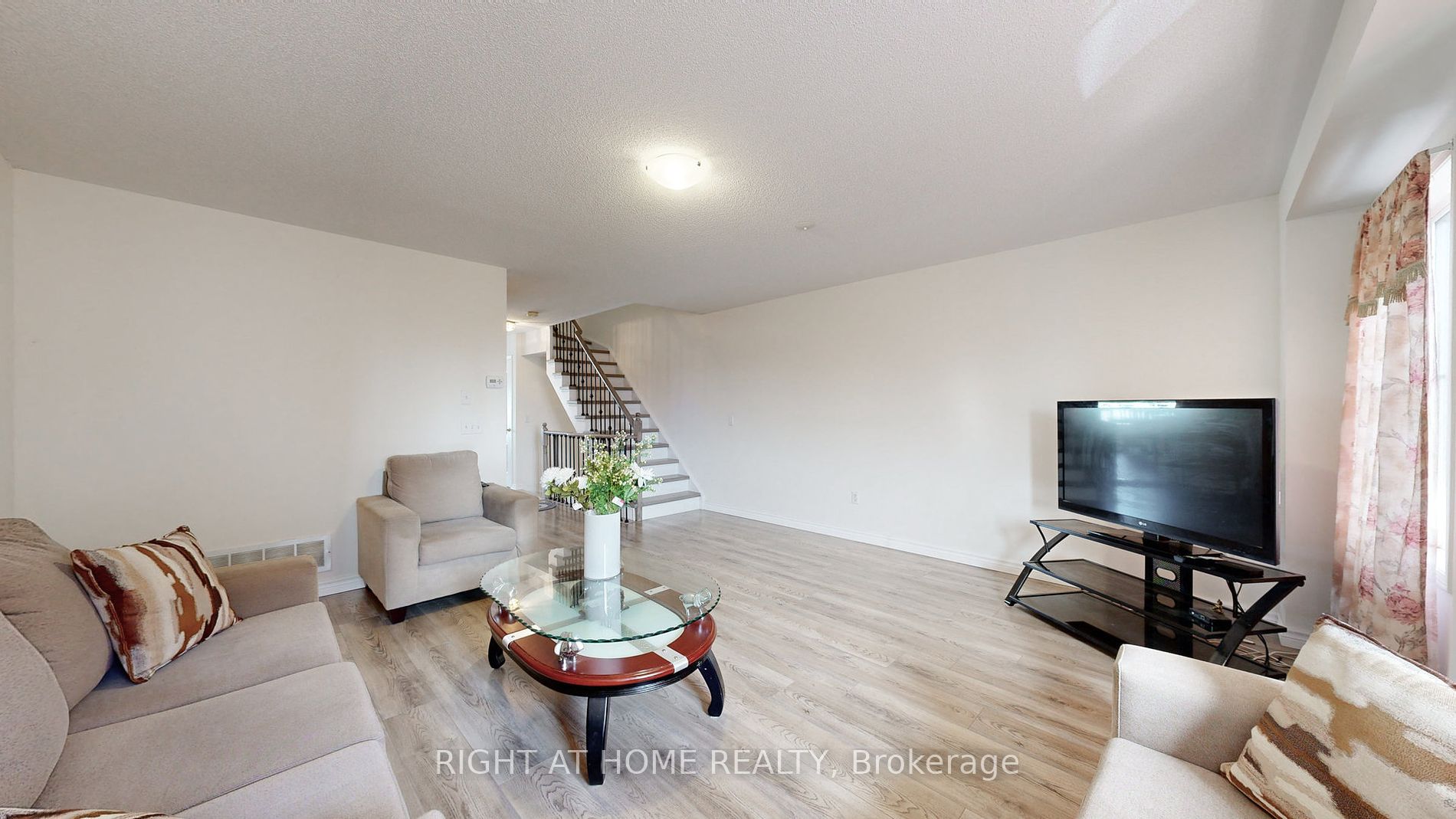 38 Jenkinson Way, #131