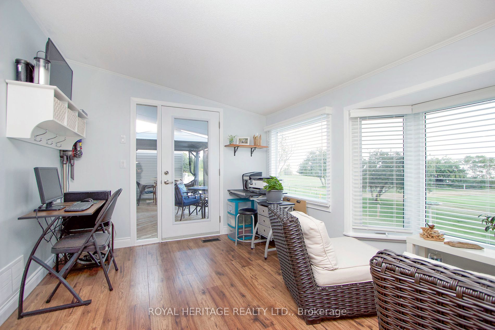 95 The Cove Road