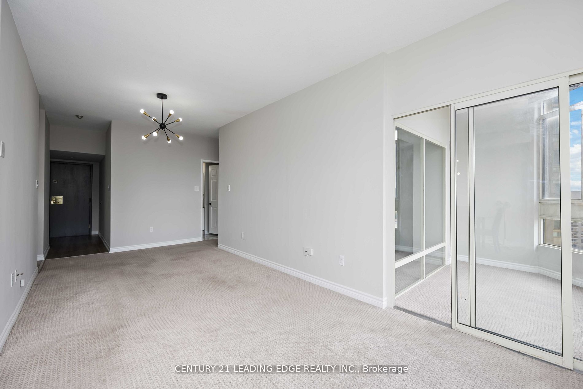 3233 Eglinton Ave E, #1001