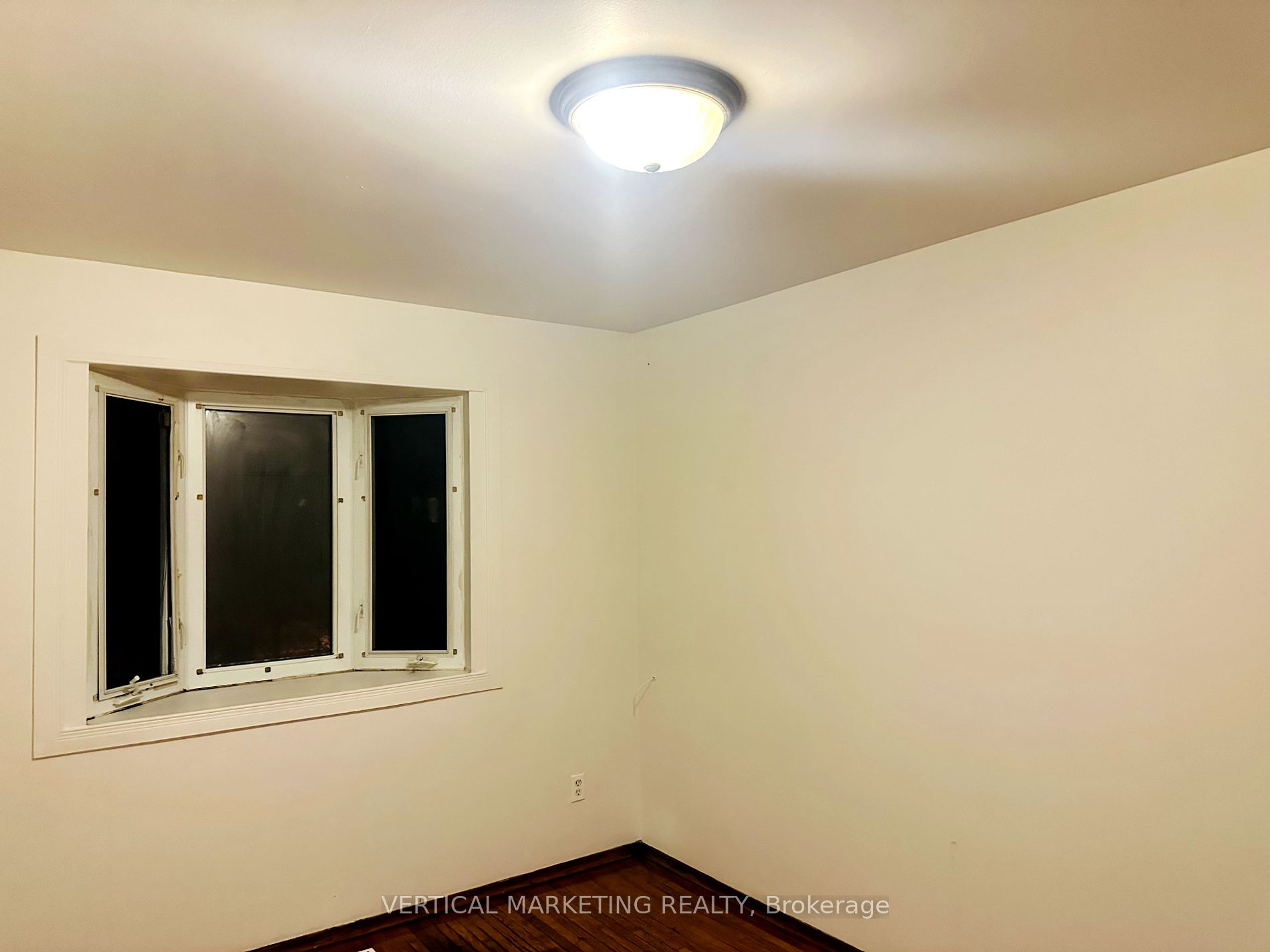 29 Bledlow Manor Dr