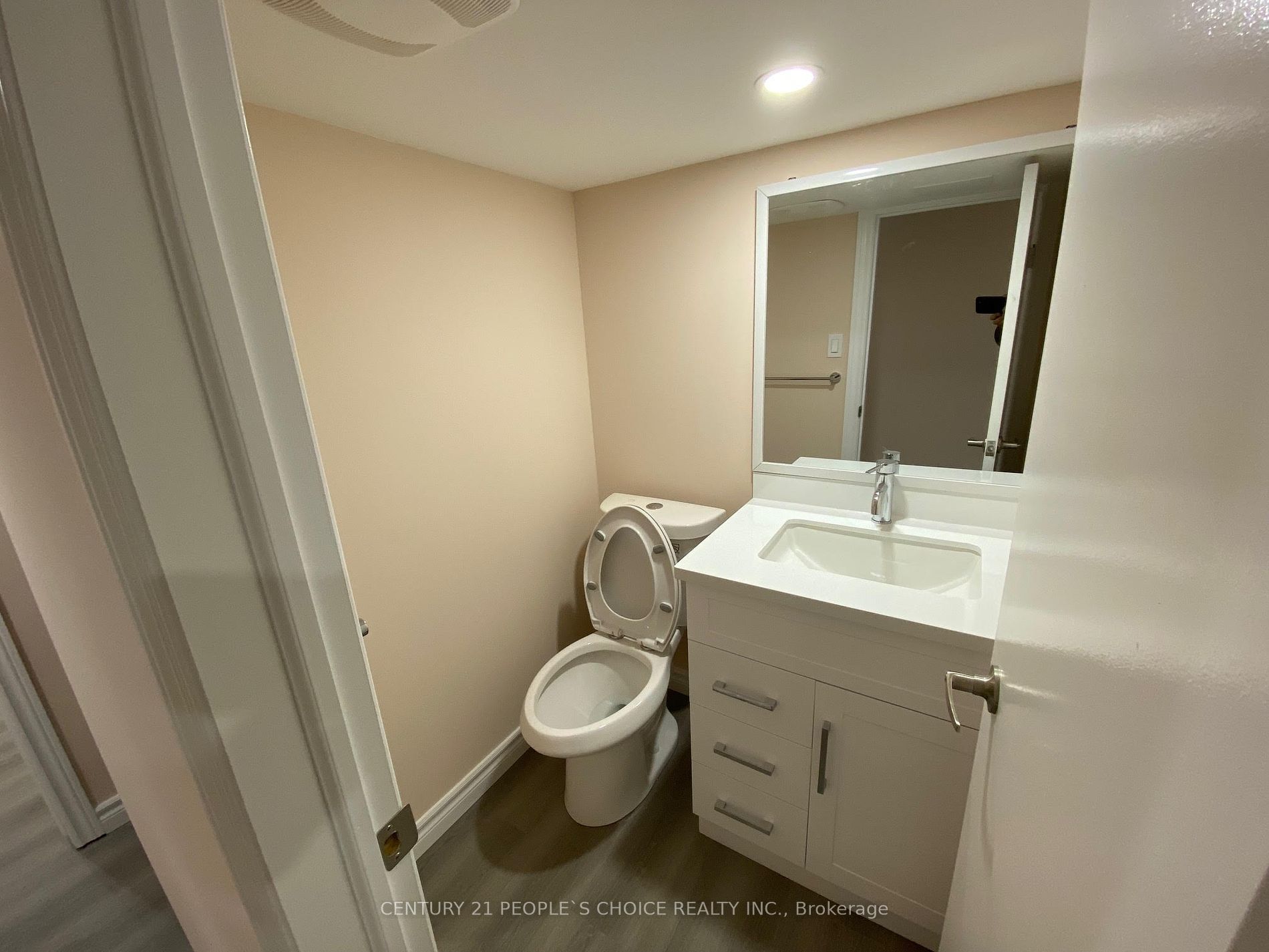 67 Ladysbridge Drive, #Lower