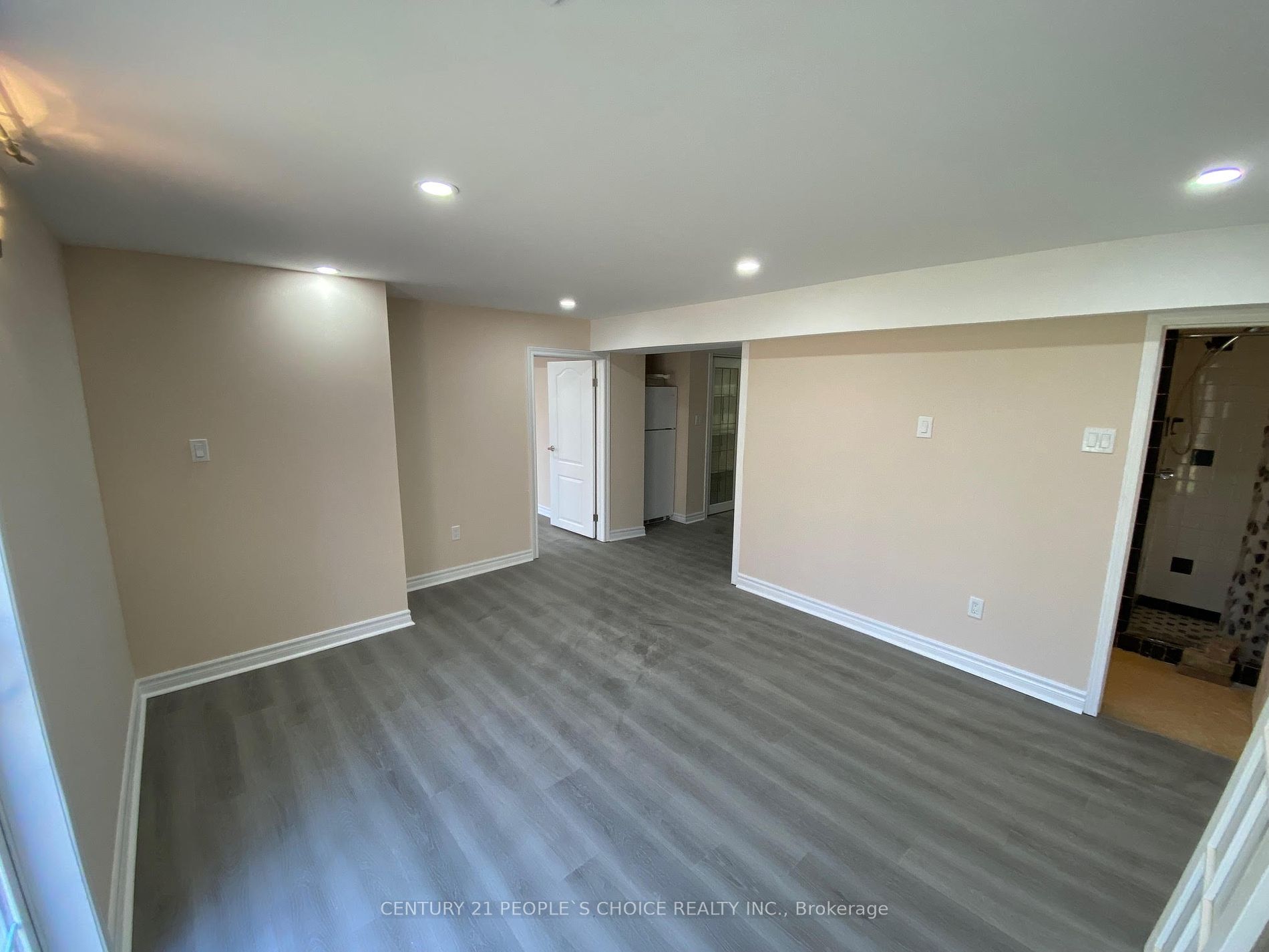 67 Ladysbridge Drive, #Lower