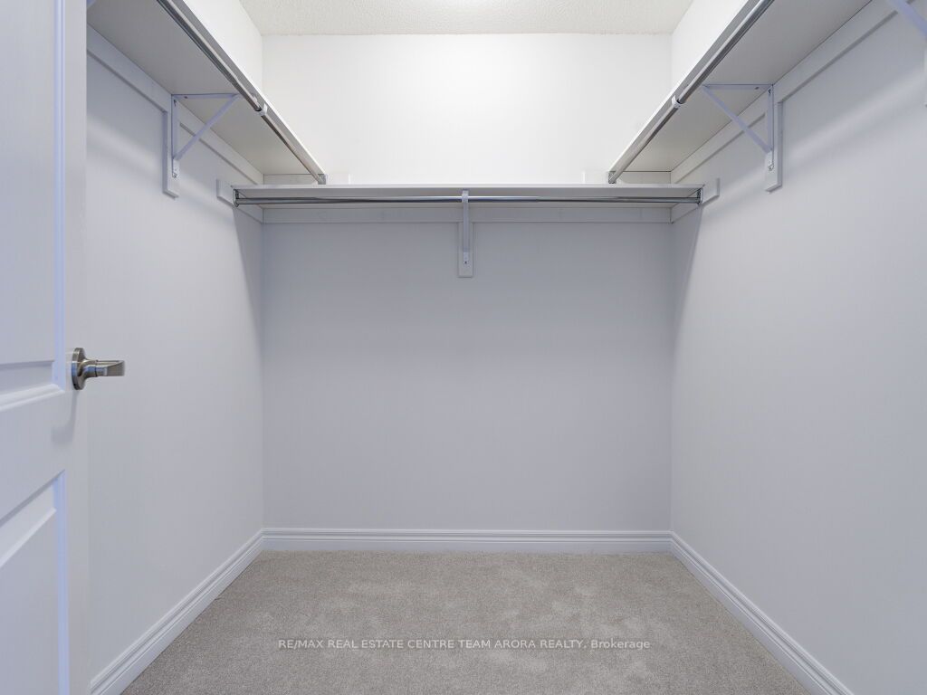 29 Sorbara Way