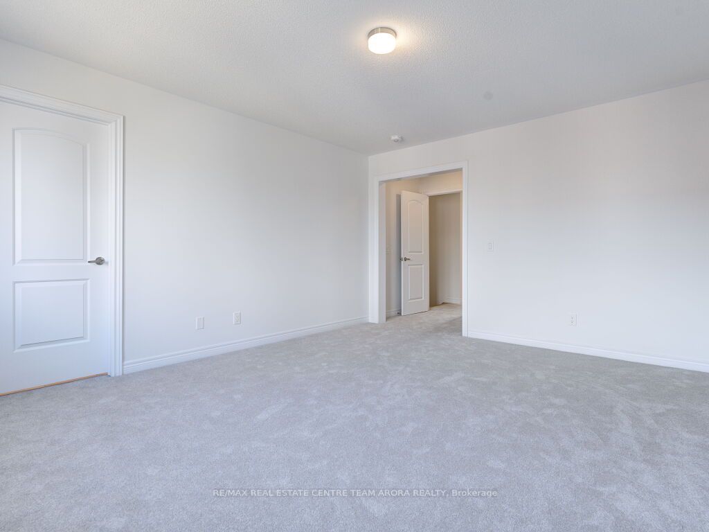 29 Sorbara Way