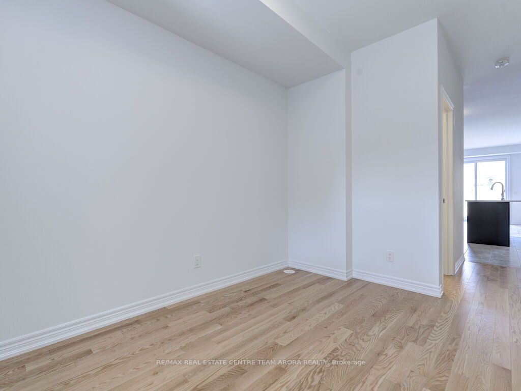 29 Sorbara Way