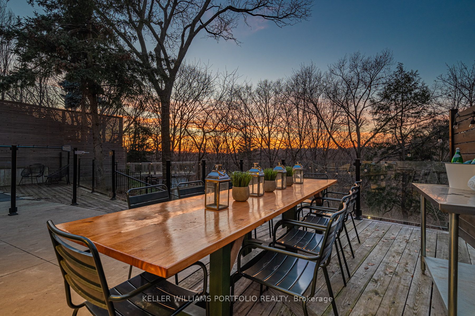 40 Hillside Dr