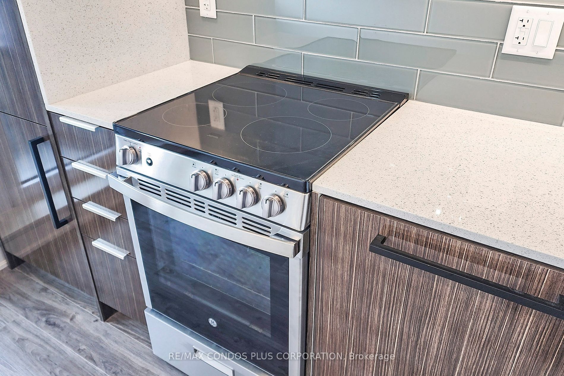 90 Glen Everest Rd, #308