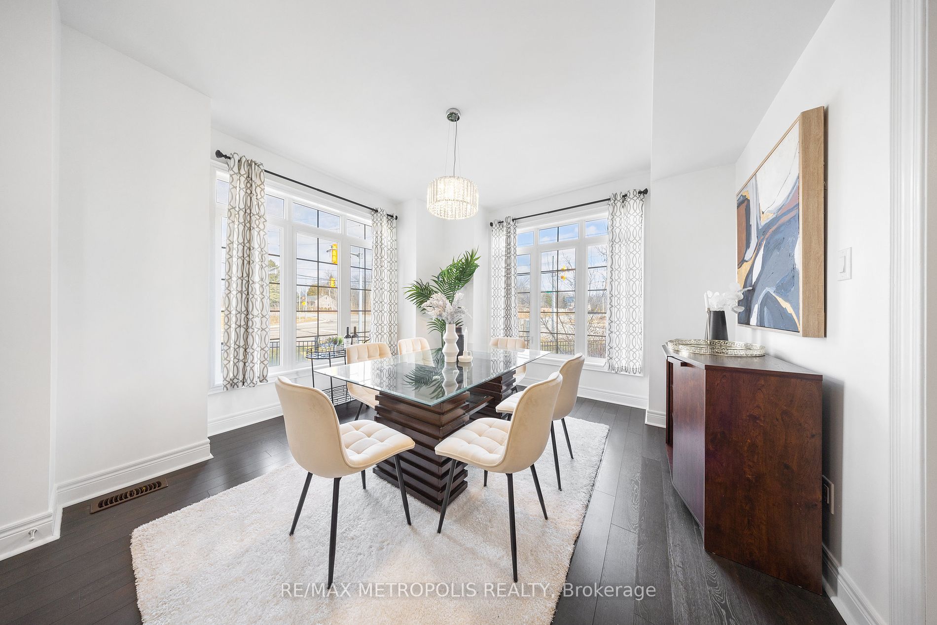 285 Finch Ave, #19