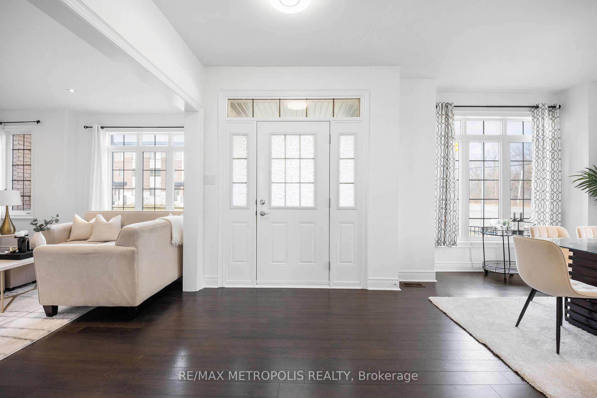 285 Finch Ave, #19
