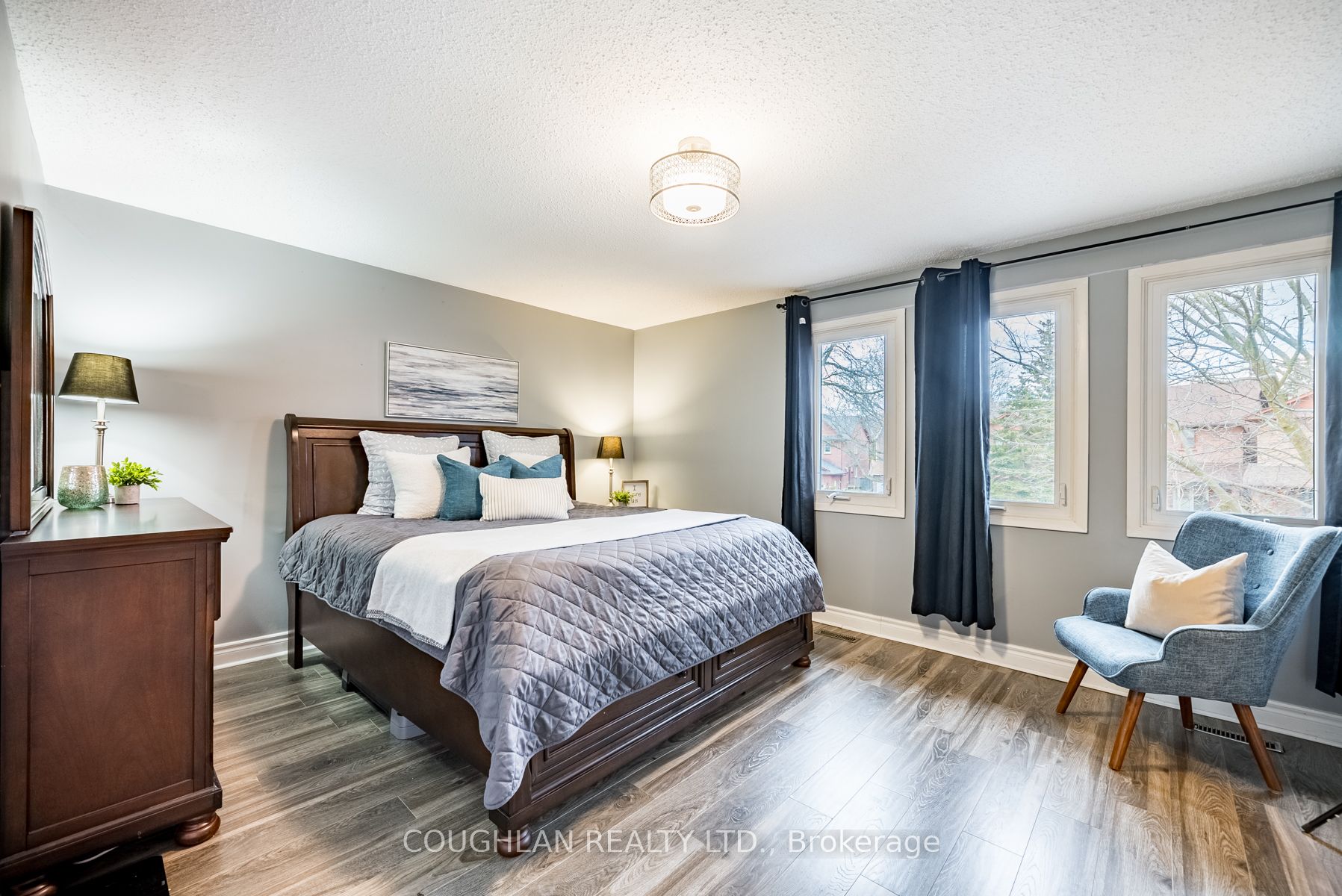 39 Longfellow Court