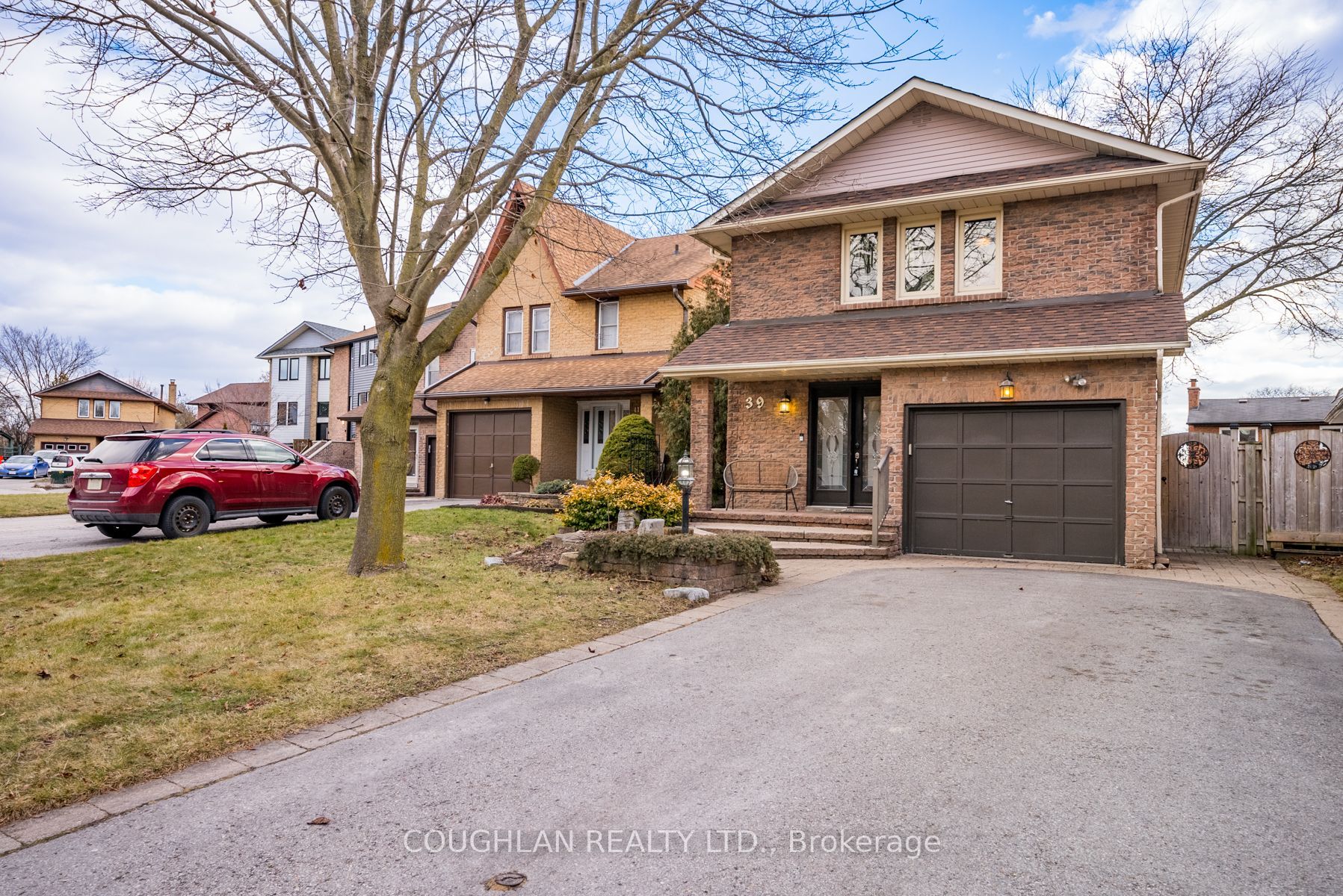 39 Longfellow Court