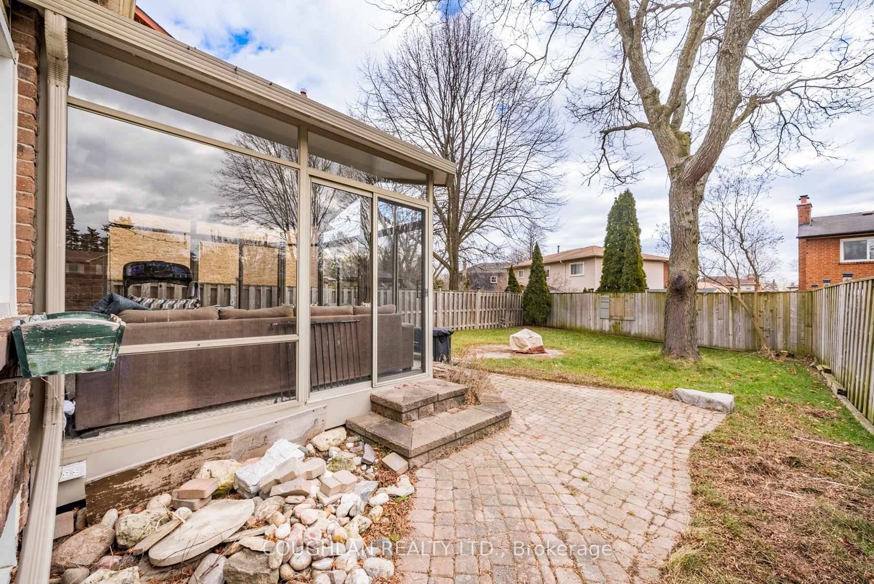 39 Longfellow Court