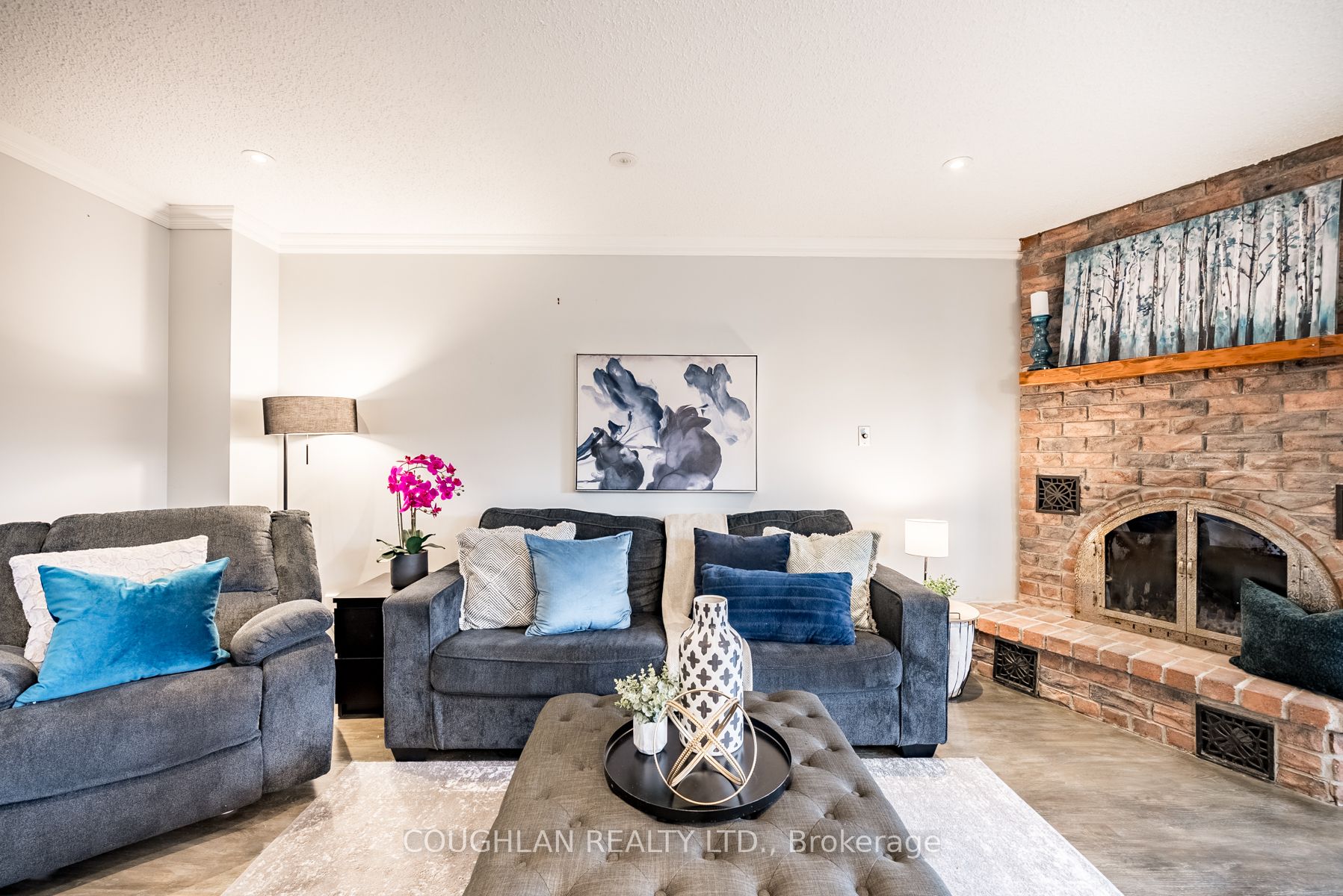 39 Longfellow Court