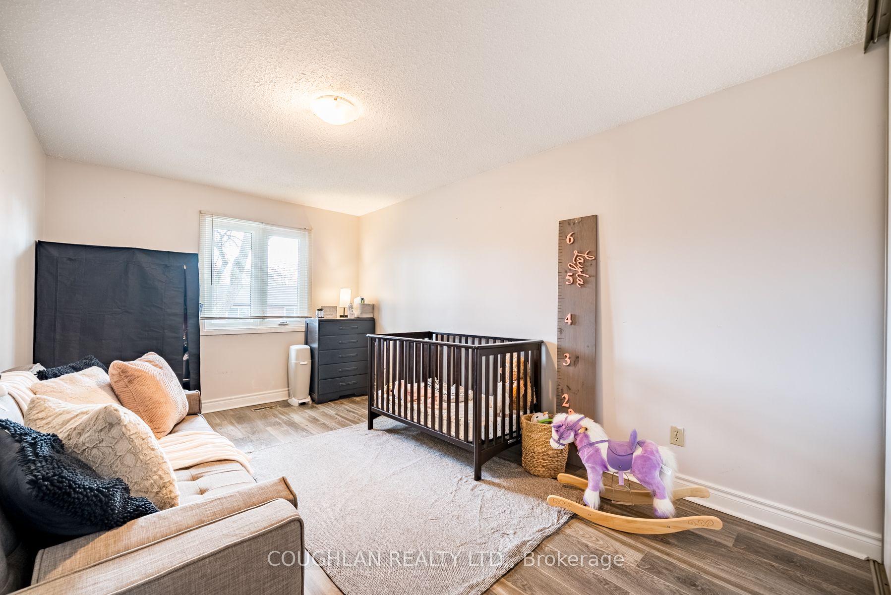 39 Longfellow Court