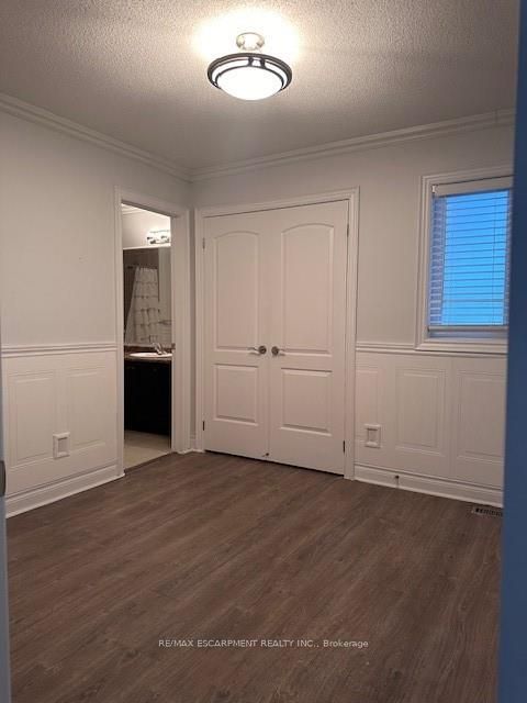 31 Donaldson Dr