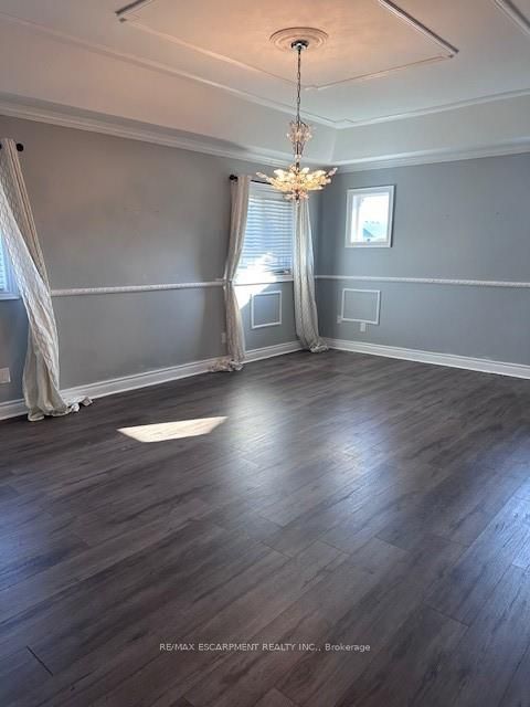 31 Donaldson Dr