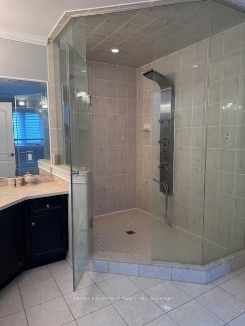31 Donaldson Dr