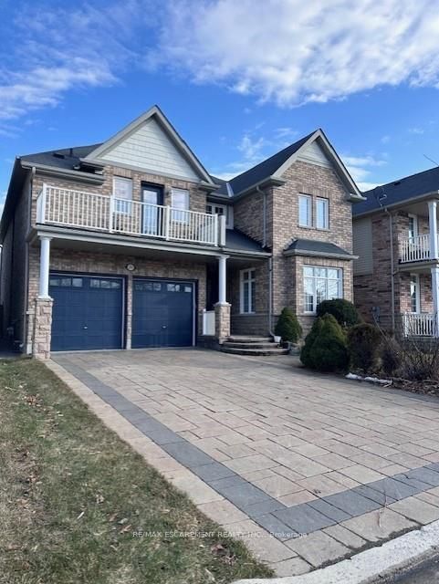 31 Donaldson Dr