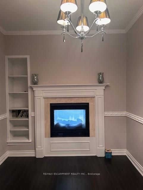 31 Donaldson Dr