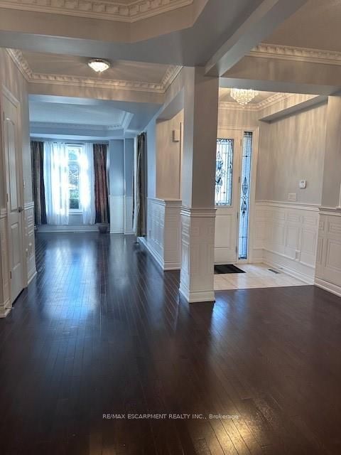 31 Donaldson Dr