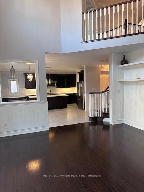 31 Donaldson Dr