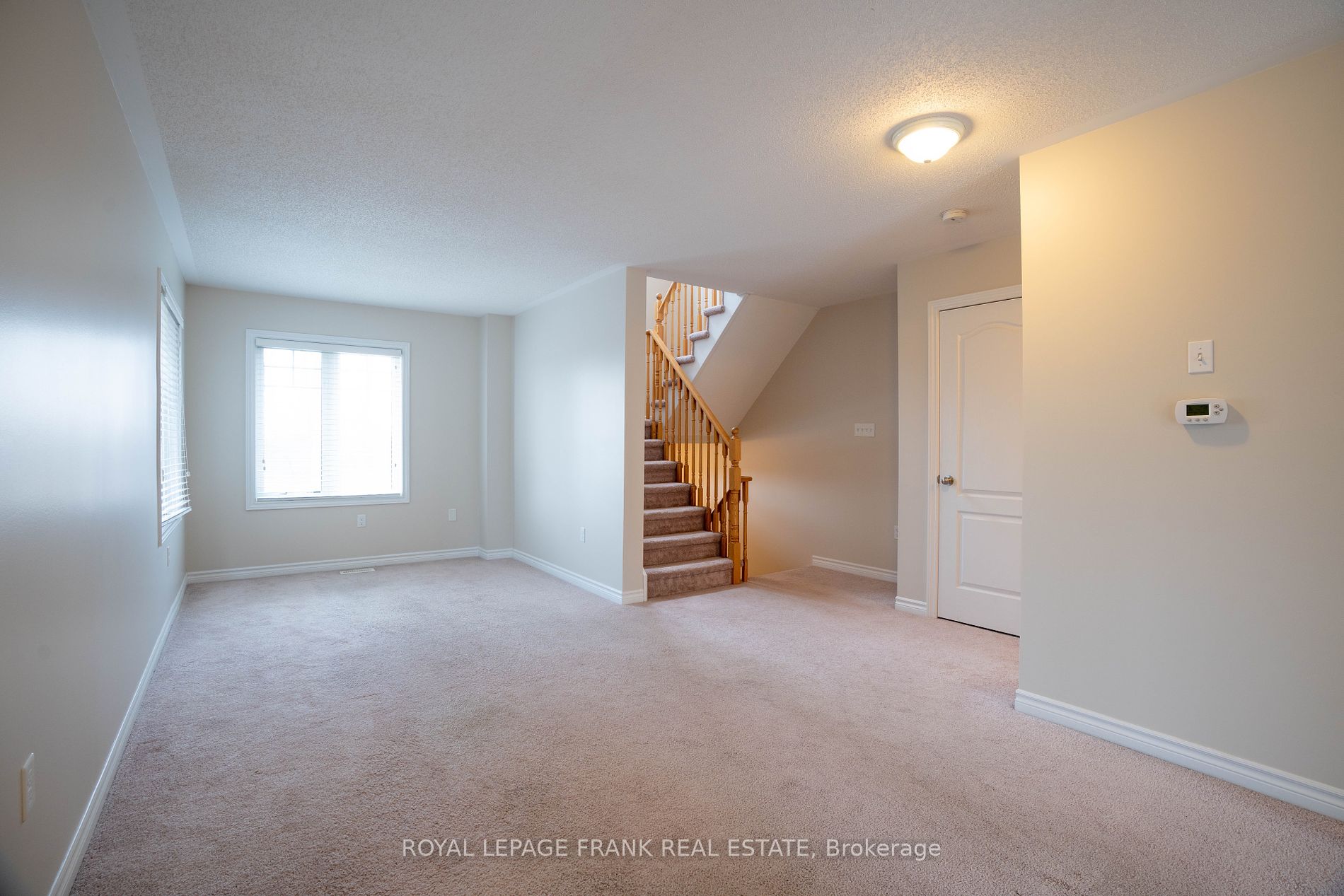 462 Meadowglade Rd
