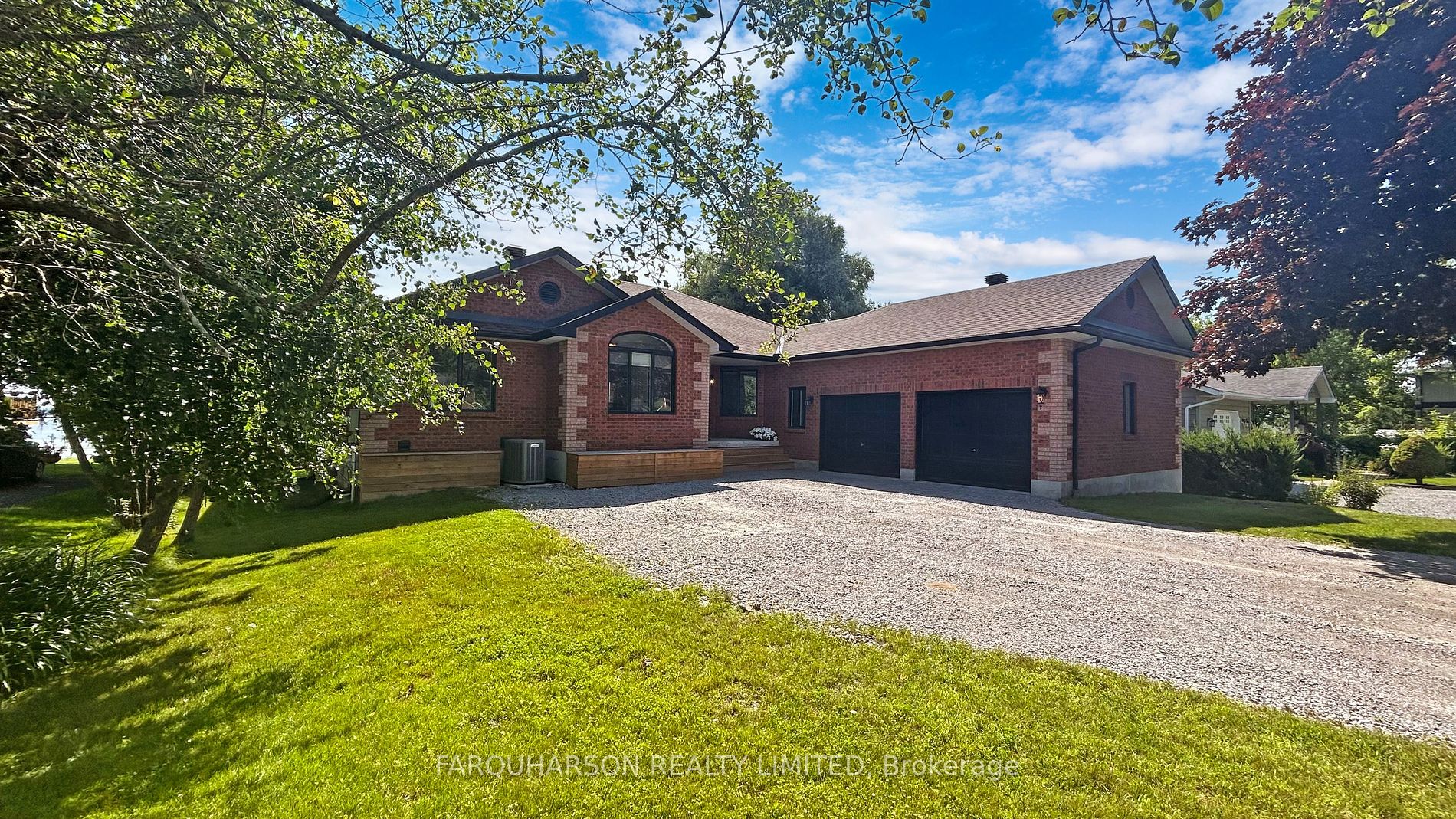 207 Aldred Dr