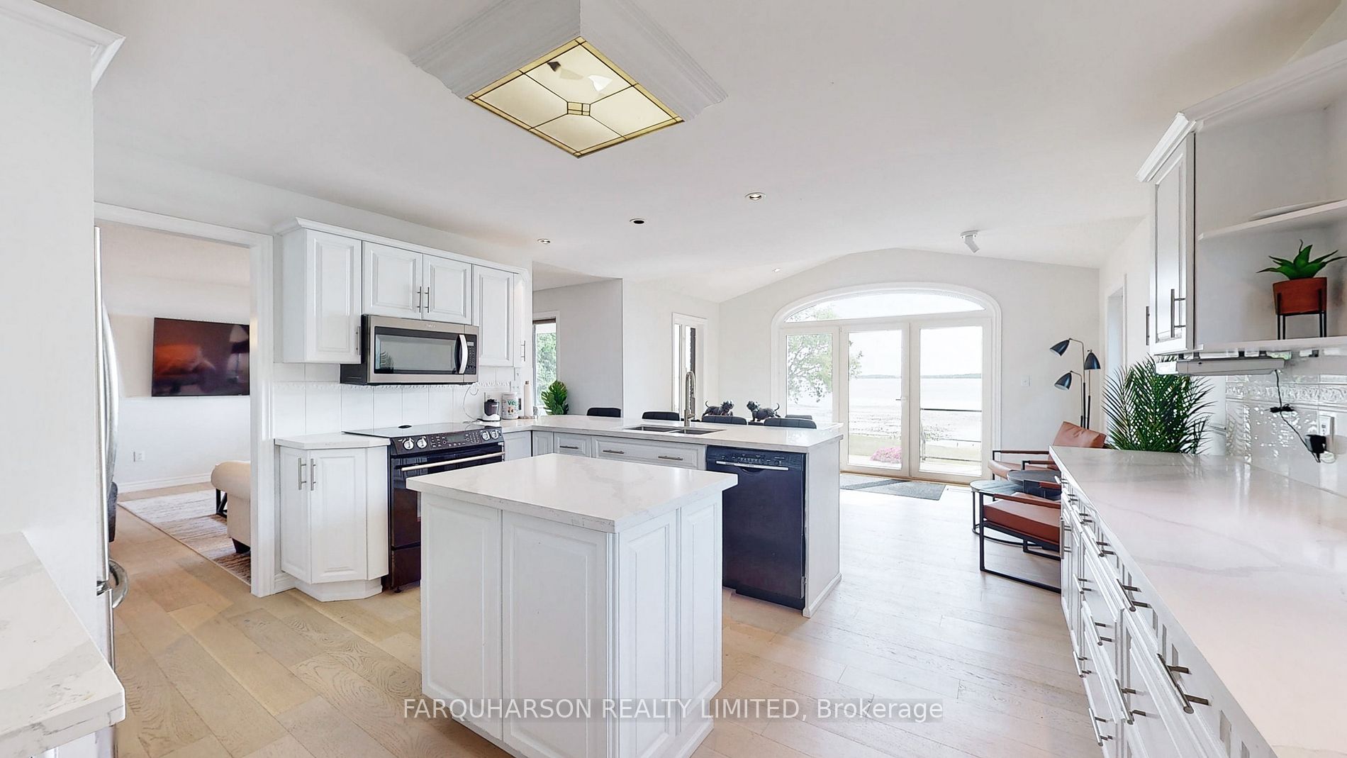 207 Aldred Dr