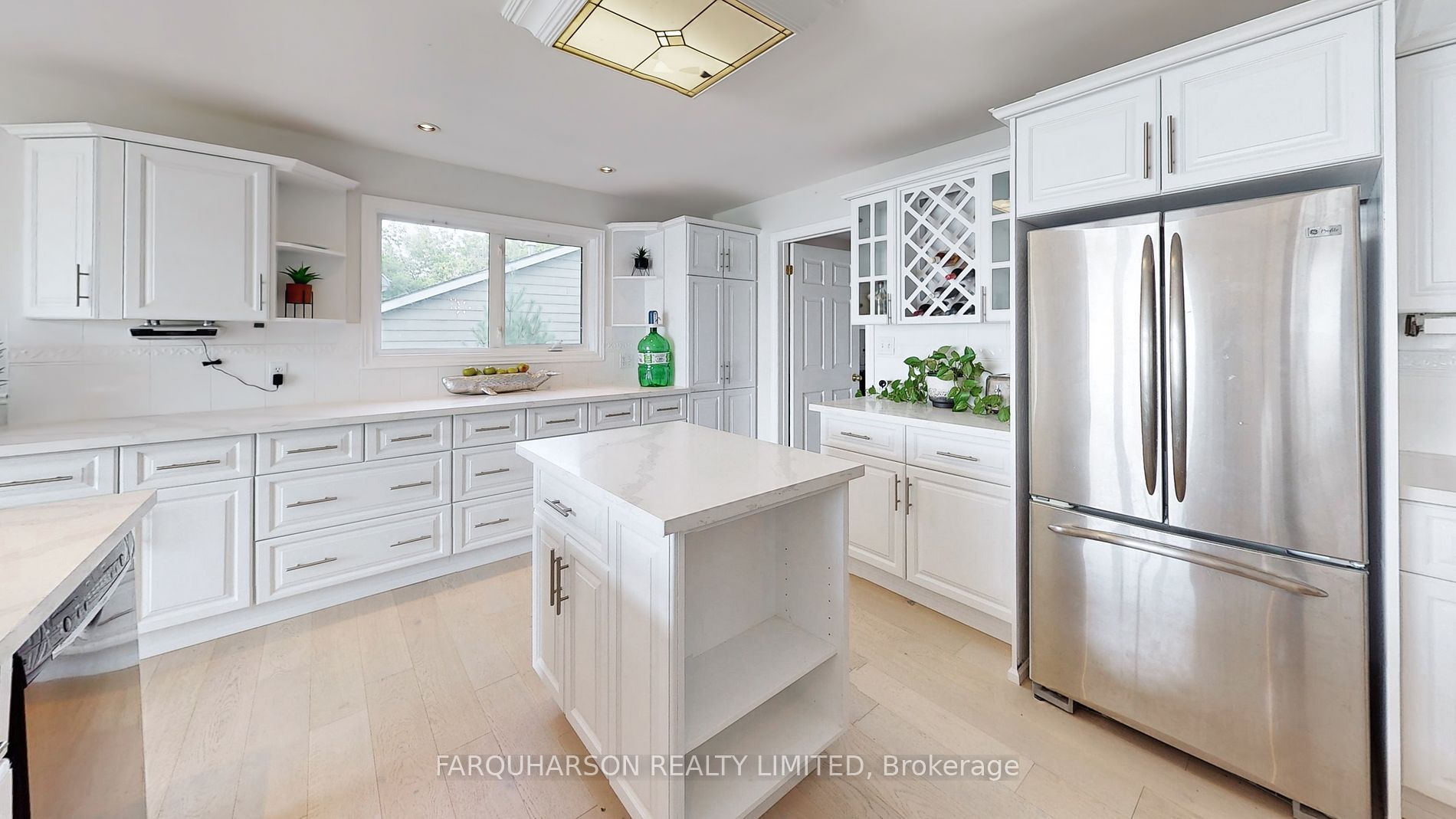 207 Aldred Dr