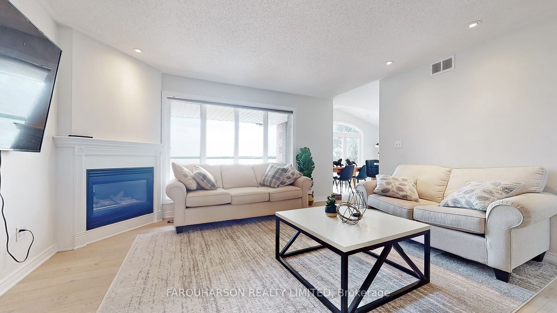 207 Aldred Dr