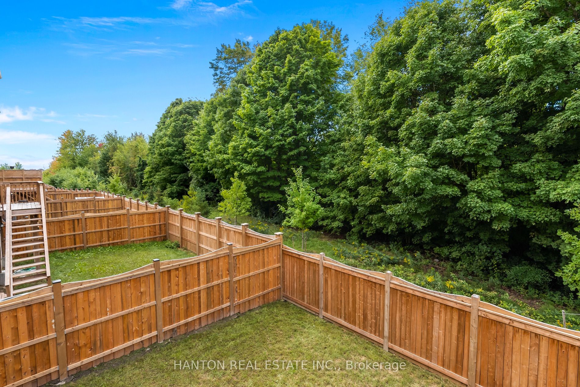115 Auckland Dr
