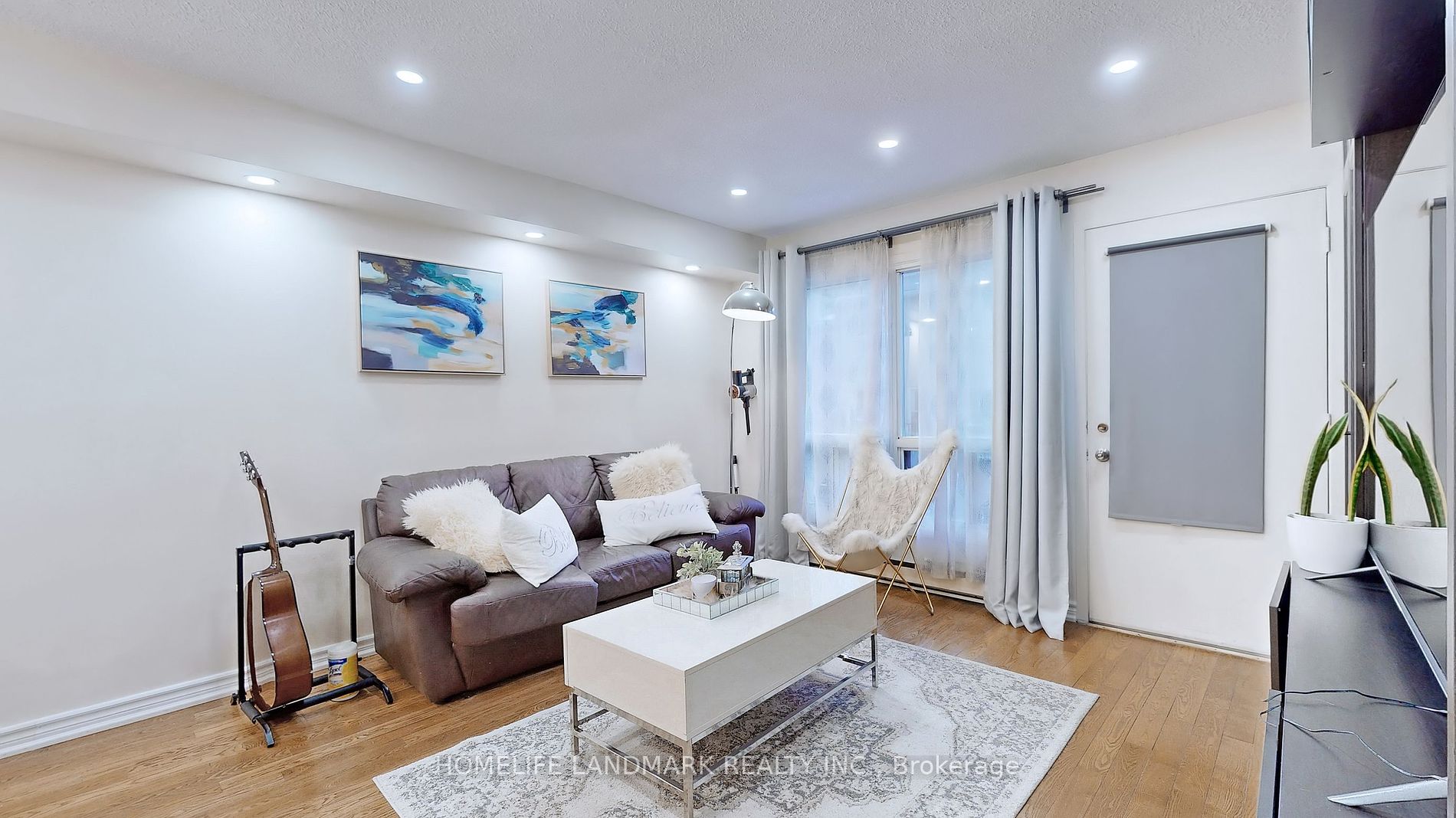 1209 Queen Street E, #82