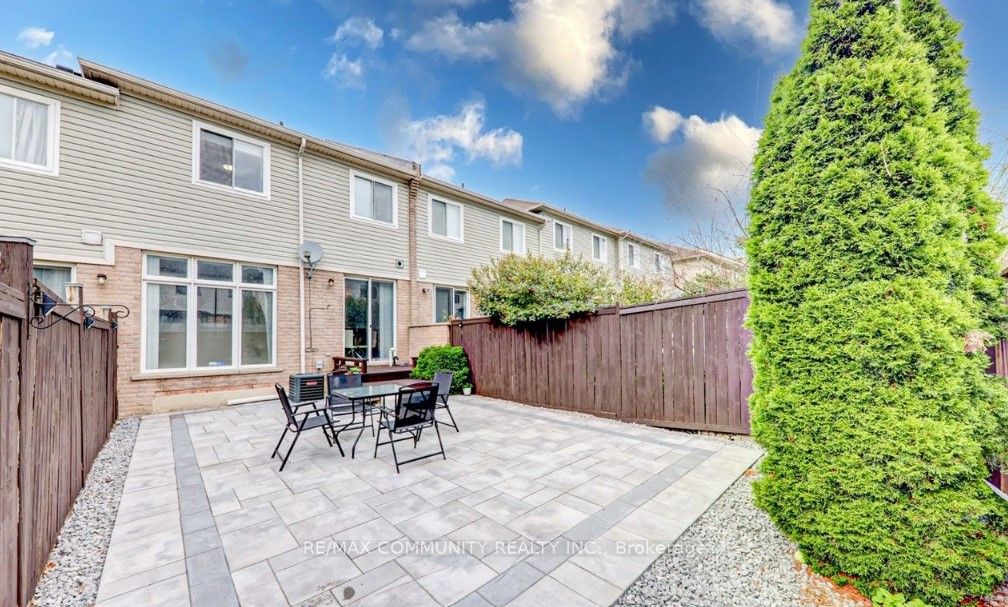 123 Silverwood Circle