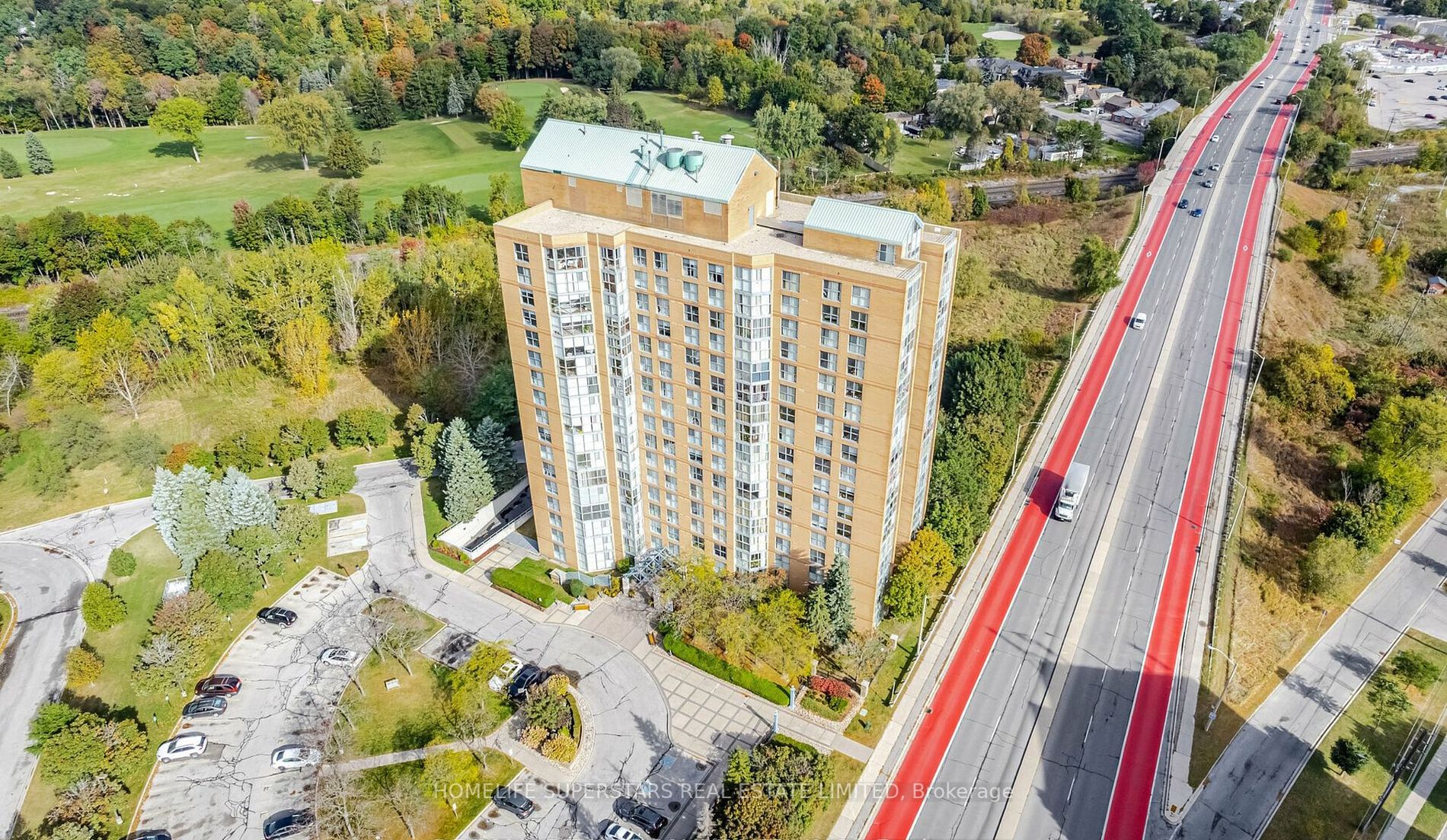 90 Dale Ave, #1003