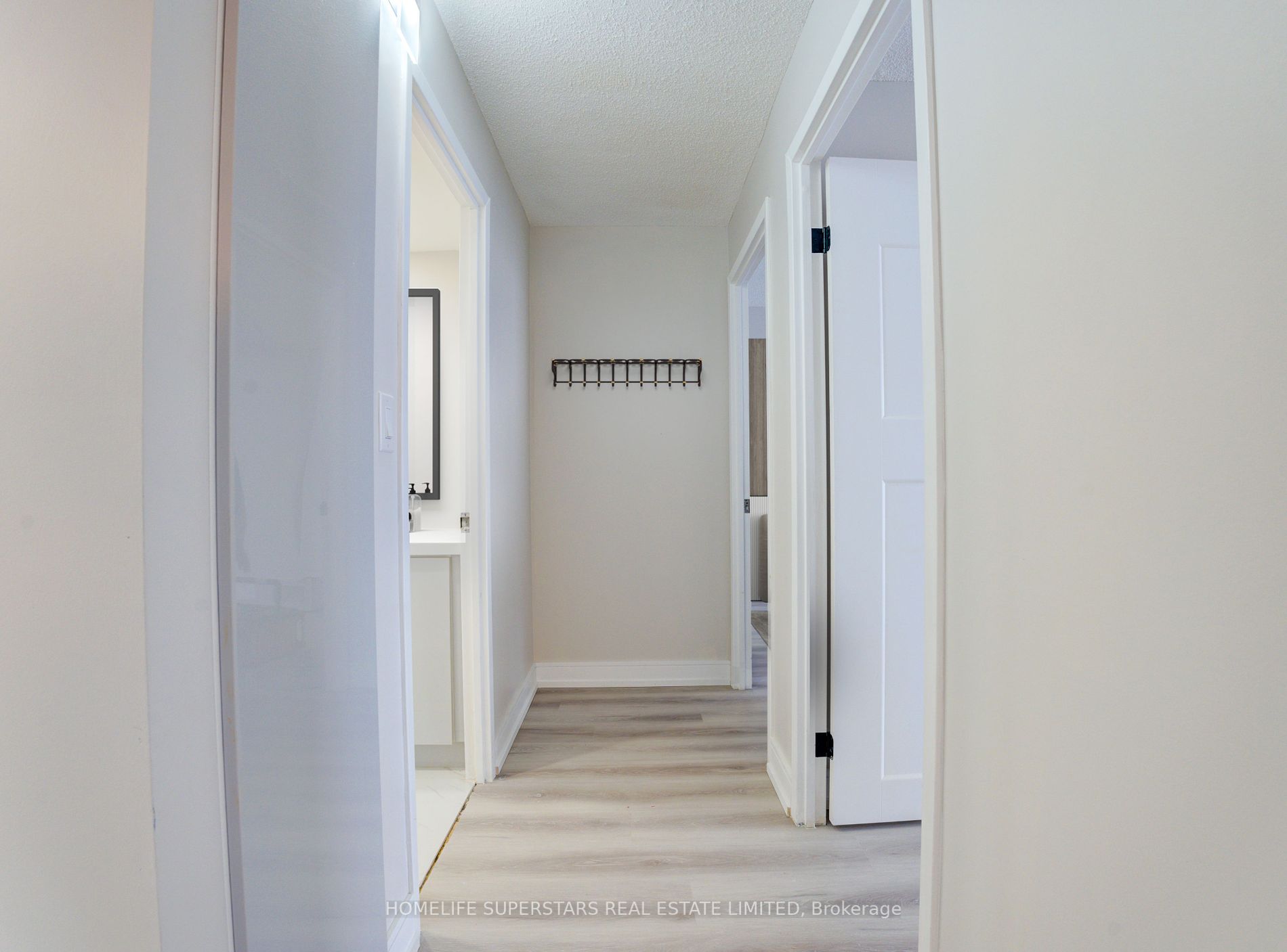 90 Dale Ave, #1003