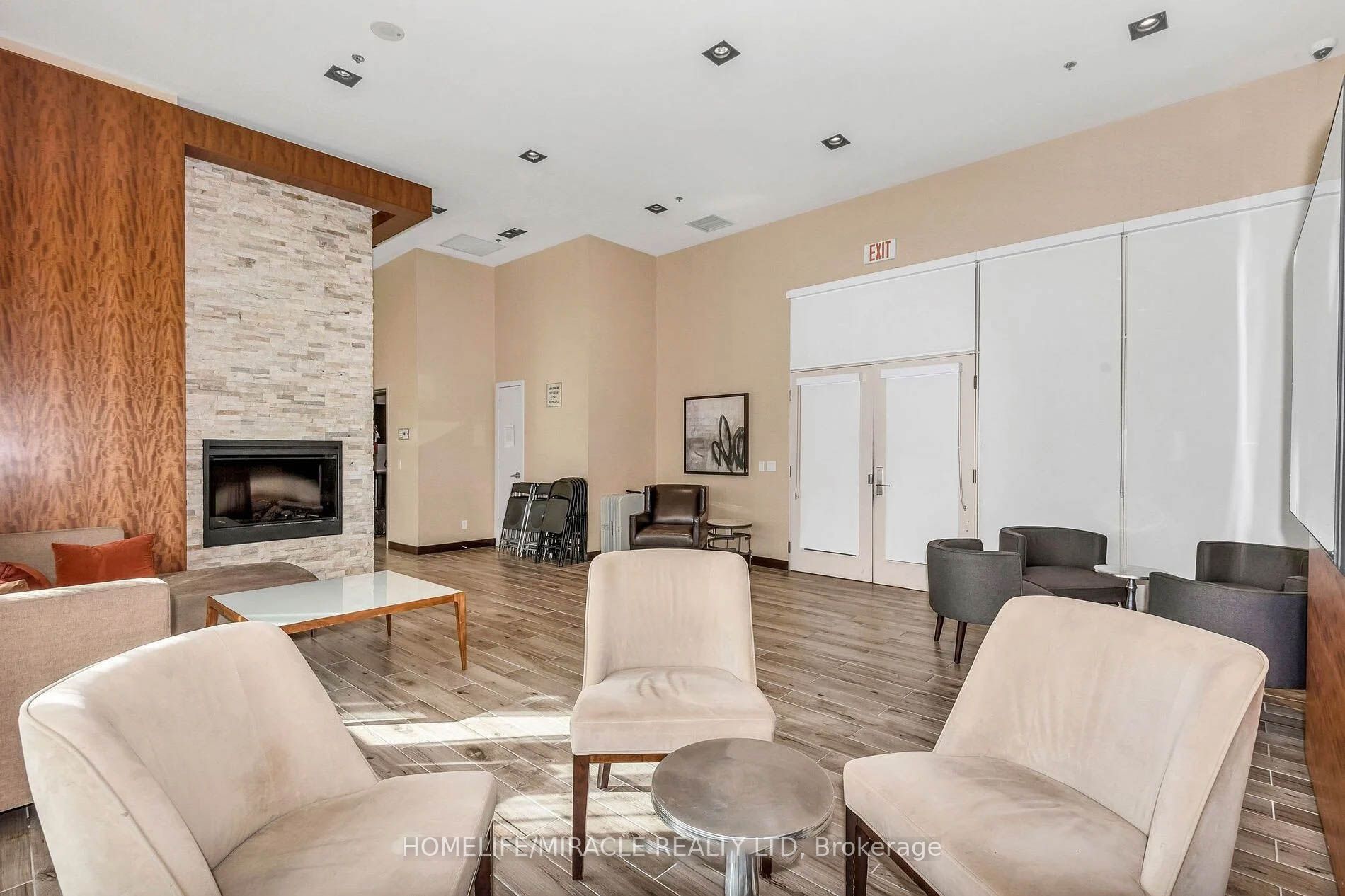 50 Town Centre Court, #2909
