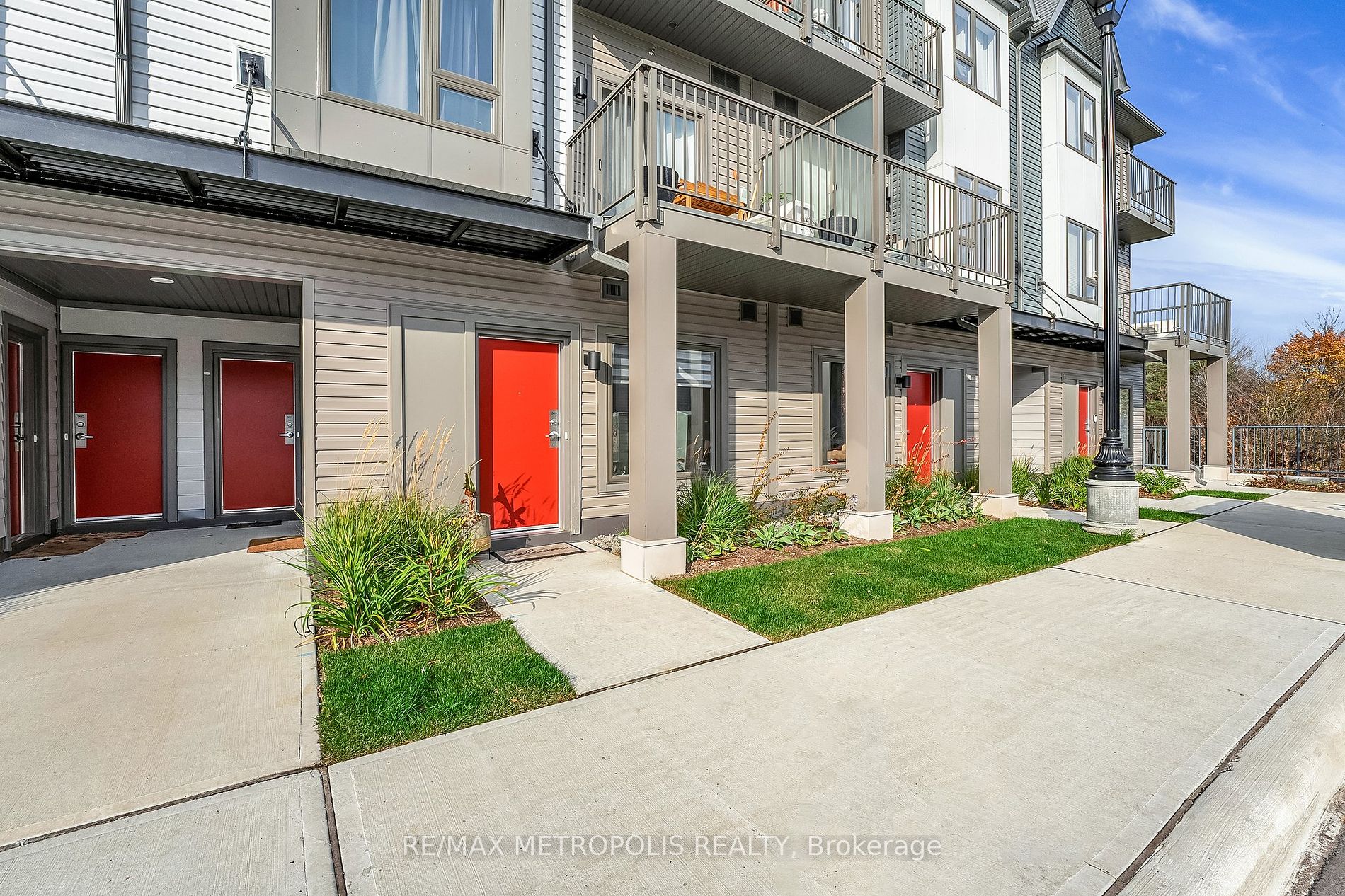 2635 William Jackson Drive, #909