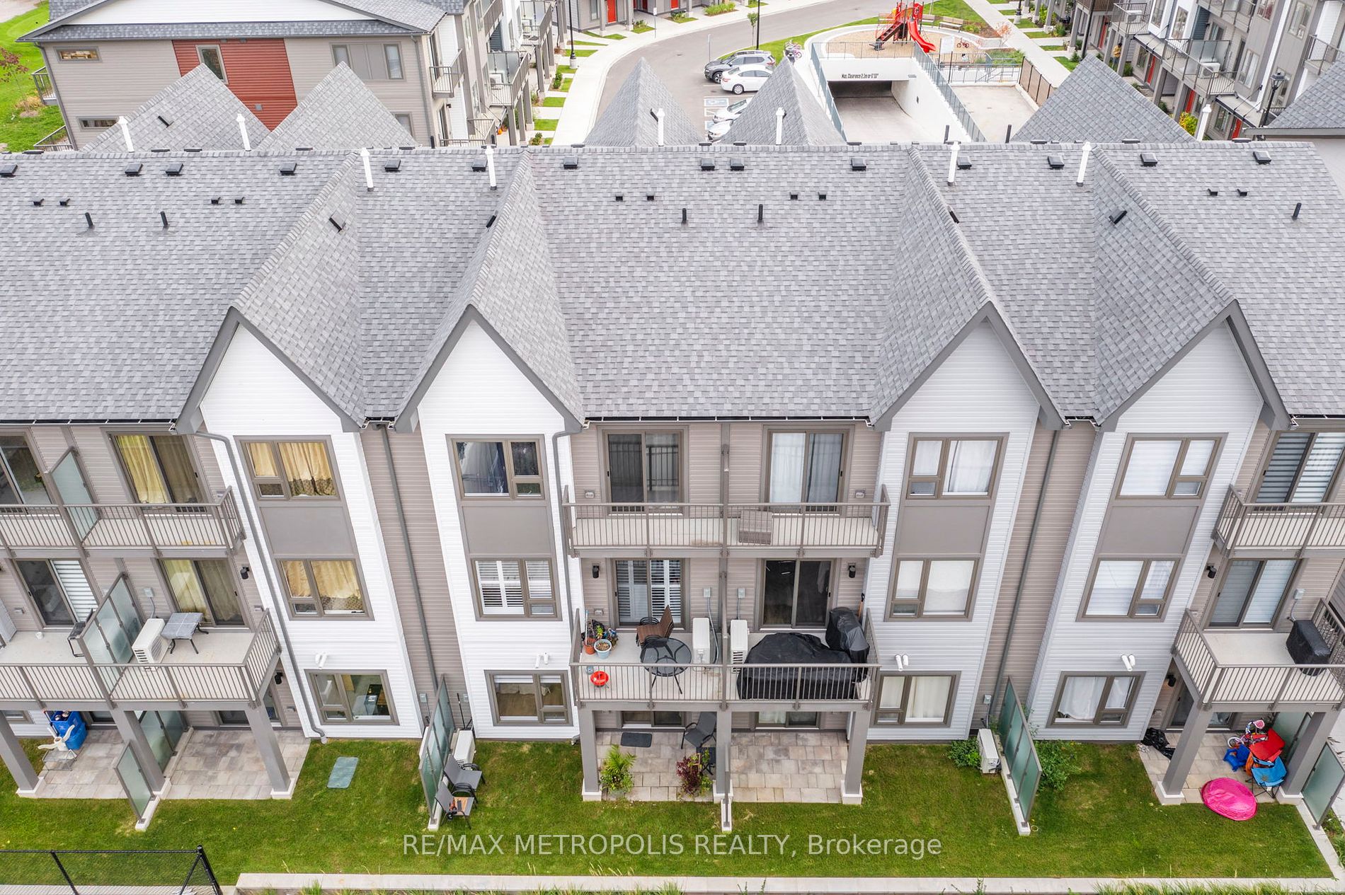 2635 William Jackson Drive, #909