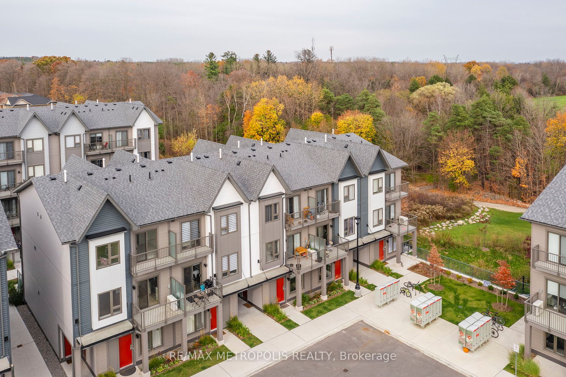 2635 William Jackson Drive, #909