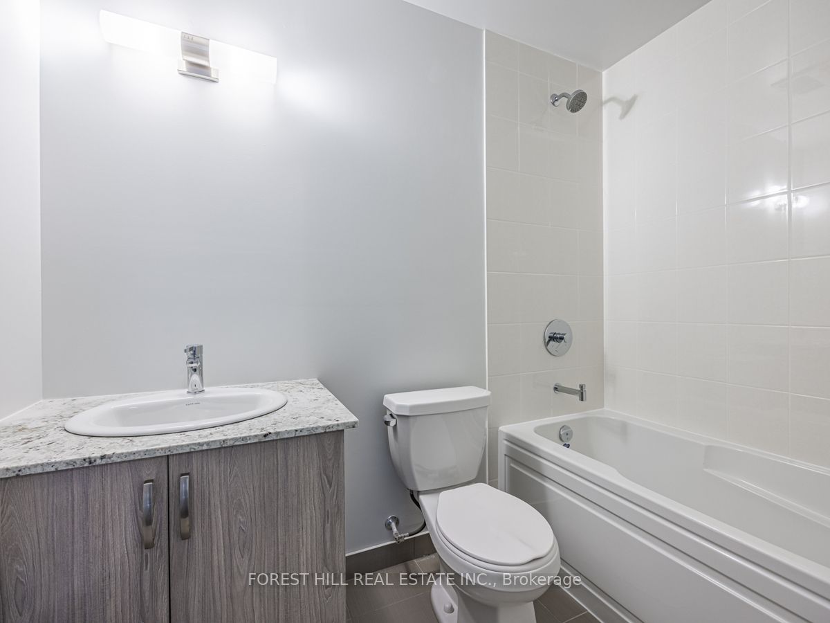 10 Meadowglen Place, #301