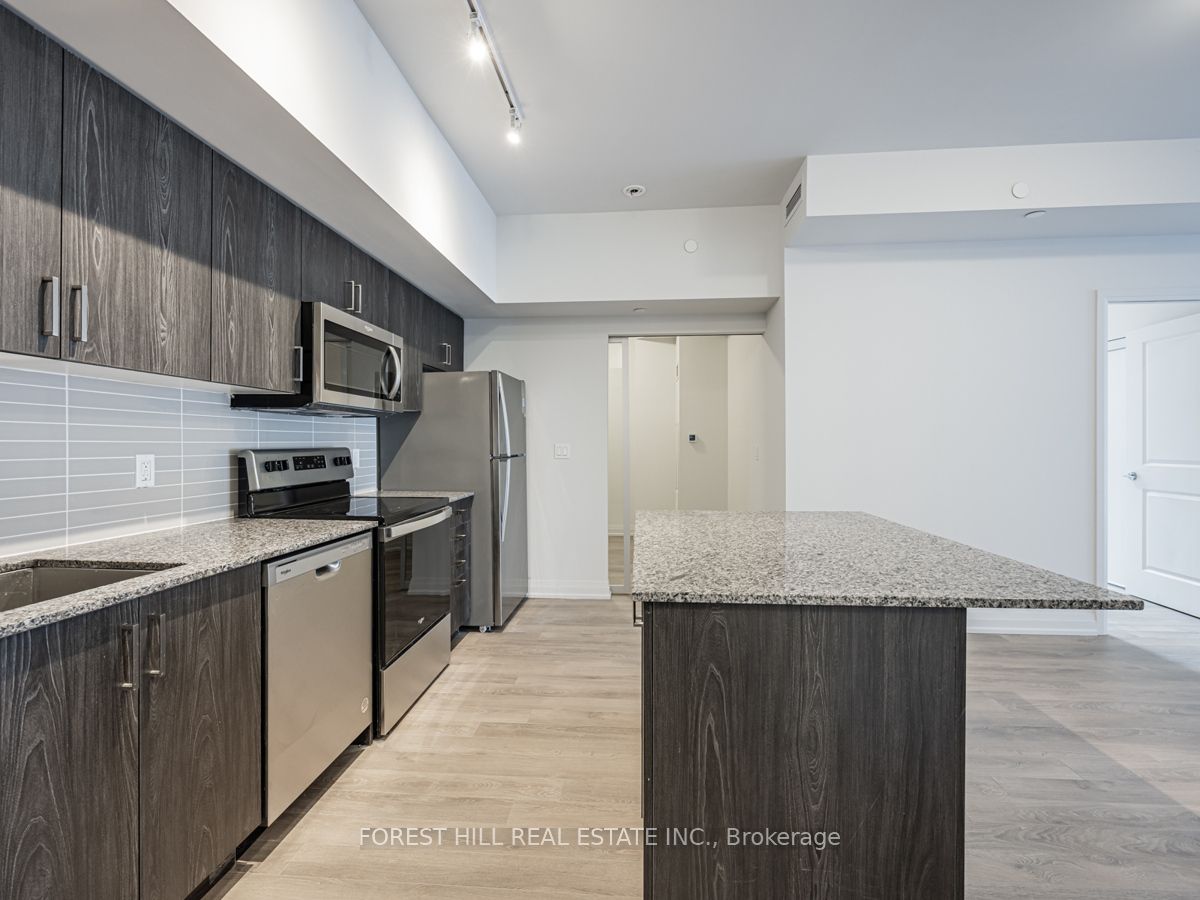 10 Meadowglen Place #401