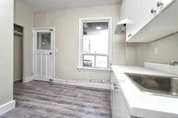 1932 Queen St E, #Upper#1