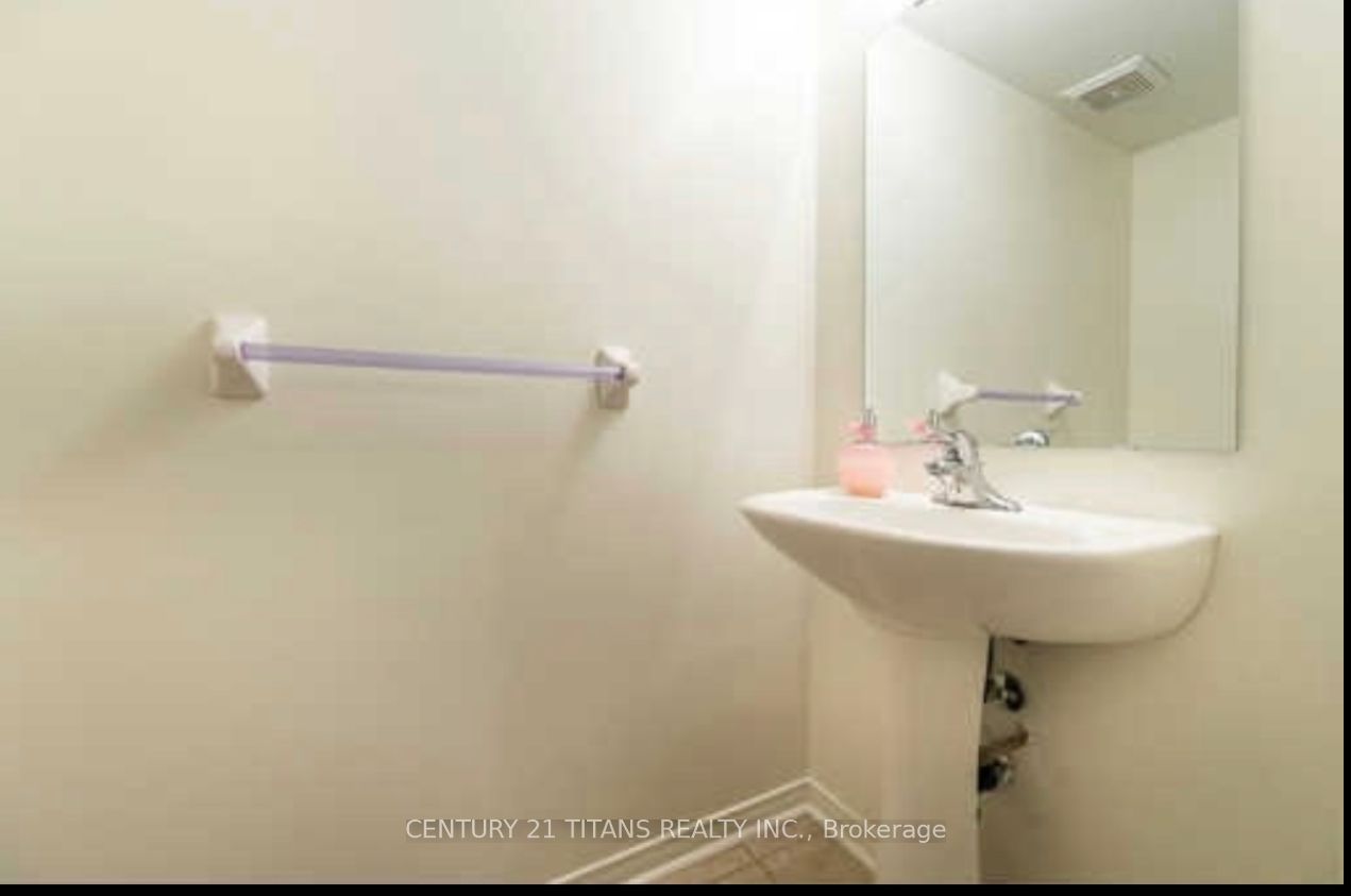 389 Beechgrove Drive, #82