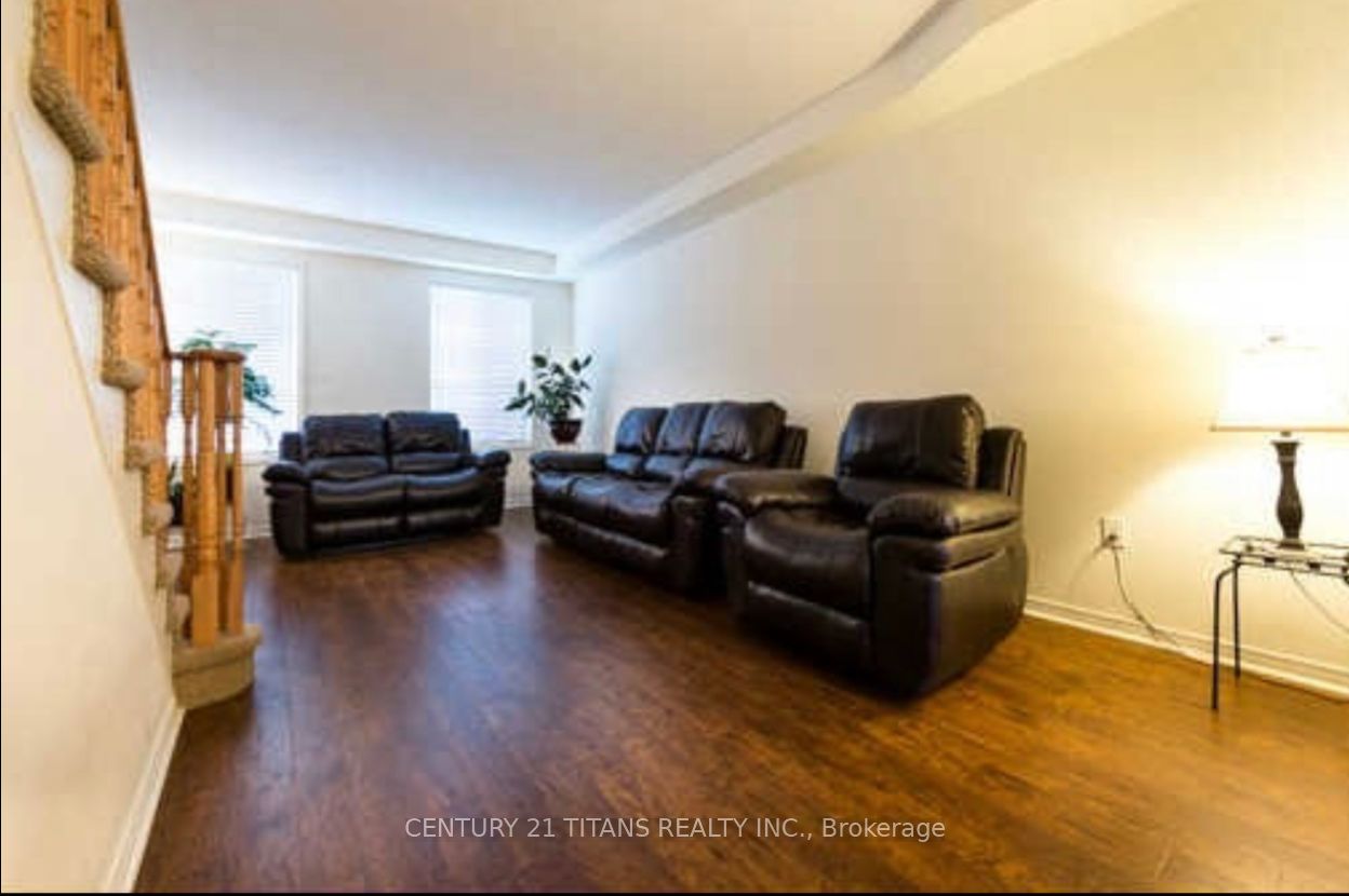 389 Beechgrove Drive, #82