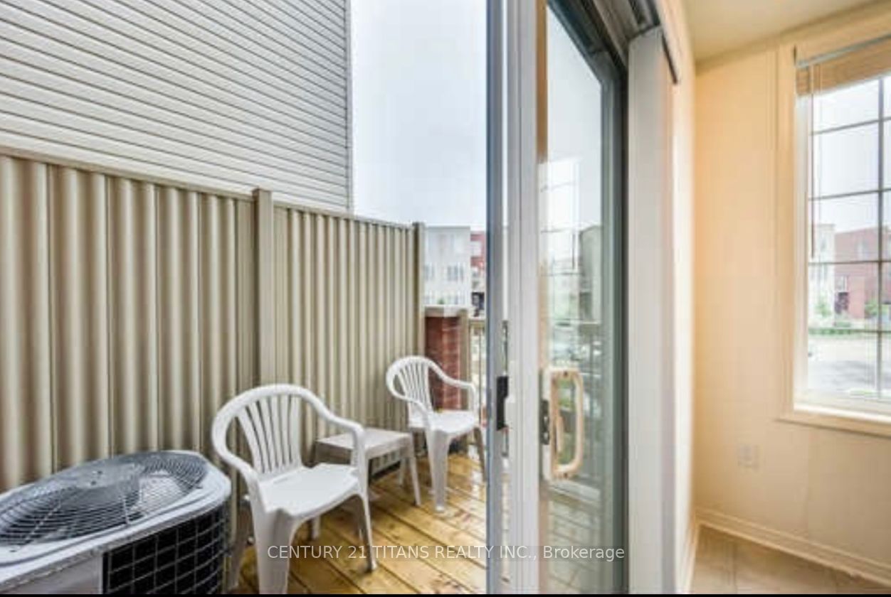 389 Beechgrove Drive, #82